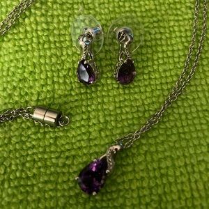 Amethyst earring & pendant set